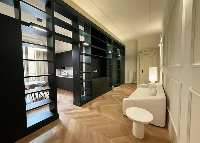 Apartment Luxury Design 1br 1ba High Ceilings Milan