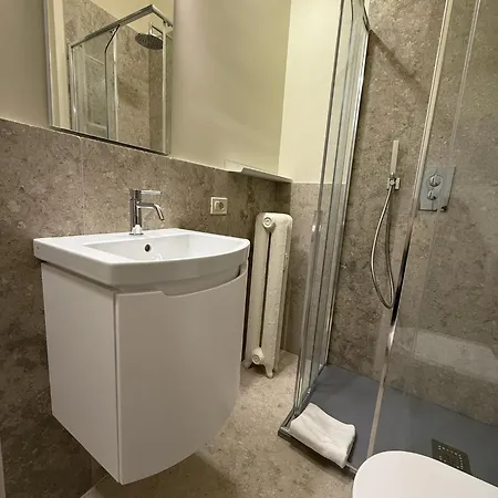 Lusso In Palazzo D'epoca Appartement Milan